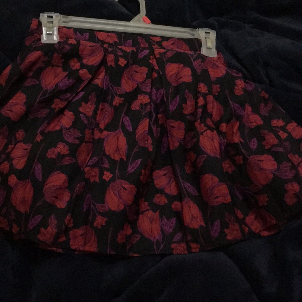 Black and red skater skirt